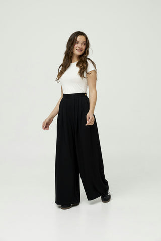 attCUsaIJ00NFB3RL